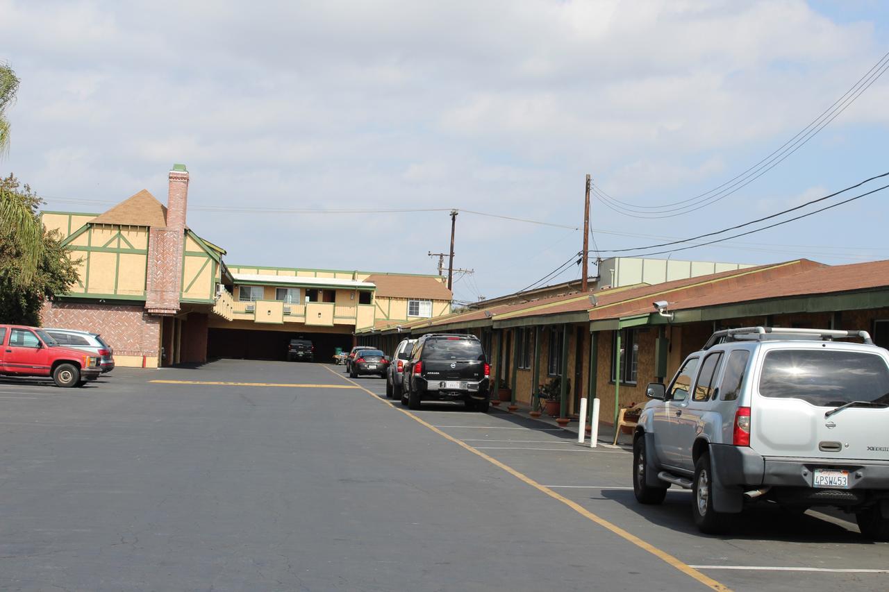 Starlite Motel Bellflower Exterior photo
